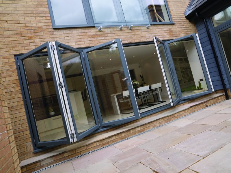 Bi-Fold Doors (10)